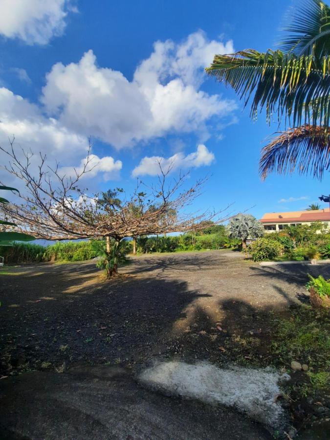 Ferme Auberge Le Ti'Planteur แซงต์ฟิลิป ภายนอก รูปภาพ